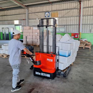 Xe Nâng Điện Đứng Lái ES15-33DM 10 Xe Nâng Điện Đứng Lái ES15-33DM