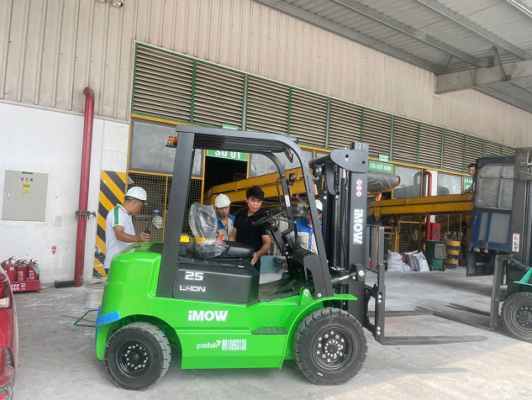 Giá Xe Nâng Điện Tại Yên Bái 14 Giá Xe Nâng Điện Tại Yên Bái