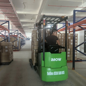 Mua Xe Nâng Điện ở Phú Thọ 7 Xe Nâng Điện Ngồi Lái